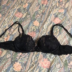 Victoria’s Secret Bra 34D